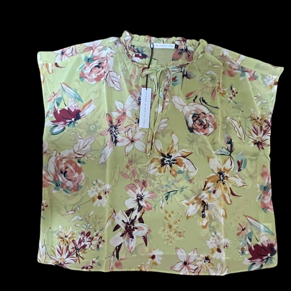 Three Eighty Two Short SleeveTop